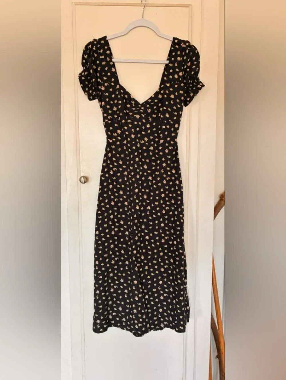 Billabong Black Dress with Yellow Floral Print - Picture 3 of 6